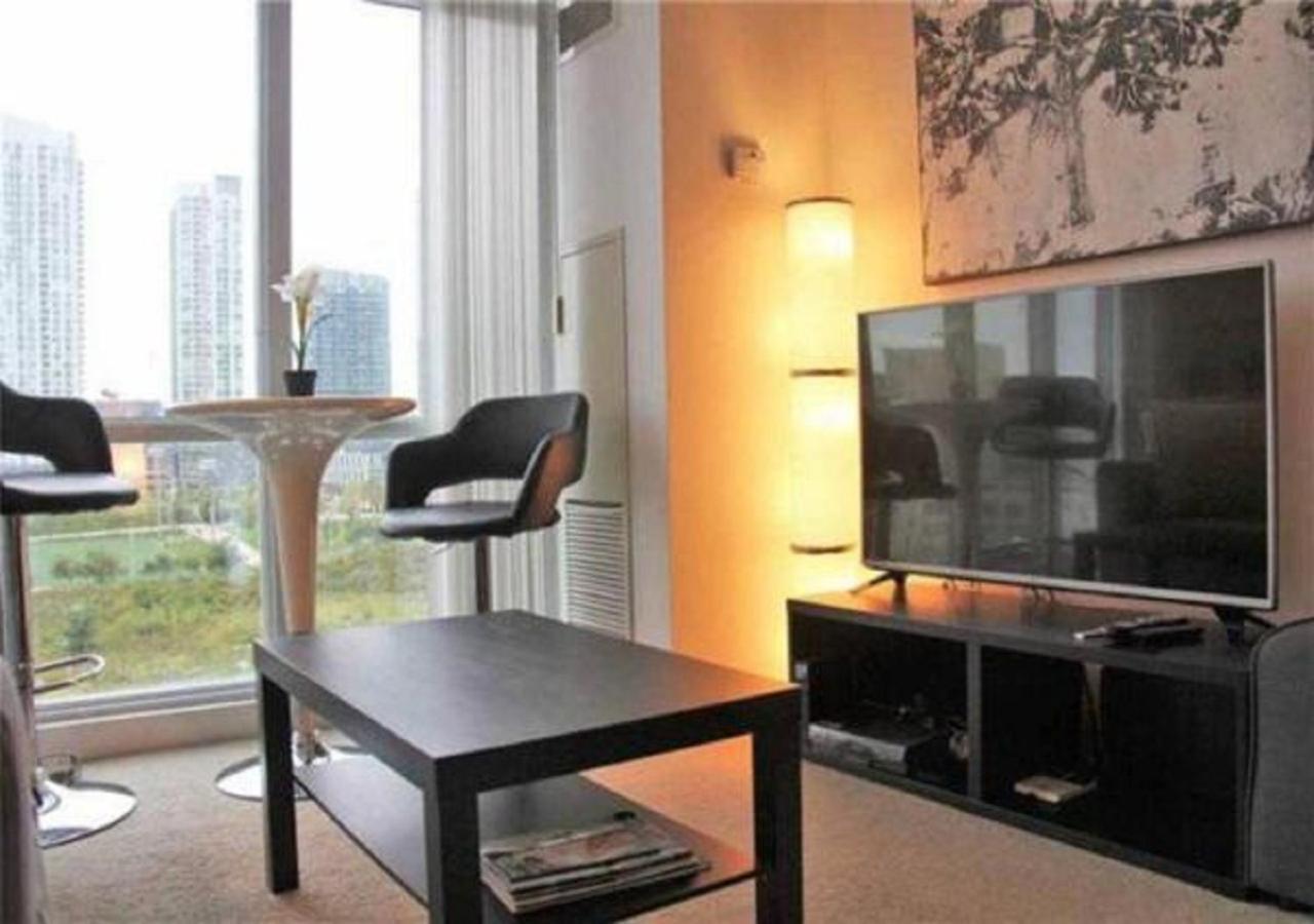 Micasa Suites - Stylish Condo By Cn Tower Toronto Exteriör bild